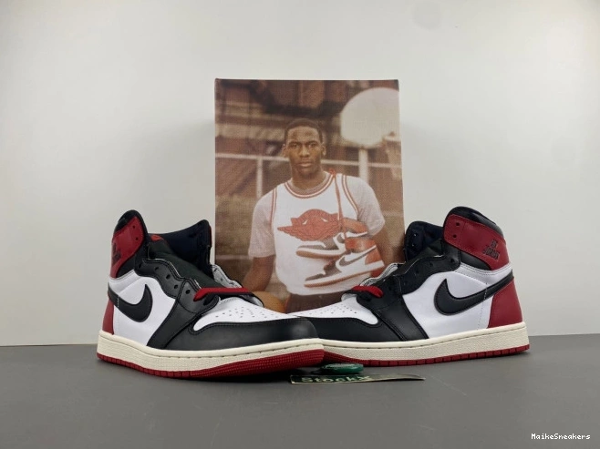 MaikeSneakers High Jordan Black 1 Toe Air Reimagined OG DZ5485-106 0708